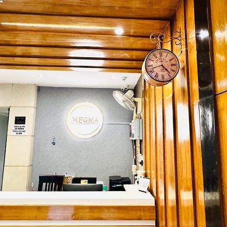 Hotel Megha Inn Лакхнау Екстер'єр фото