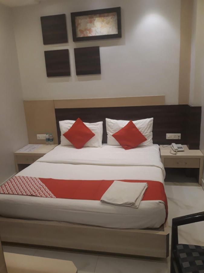 Hotel Megha Inn Лакхнау Екстер'єр фото